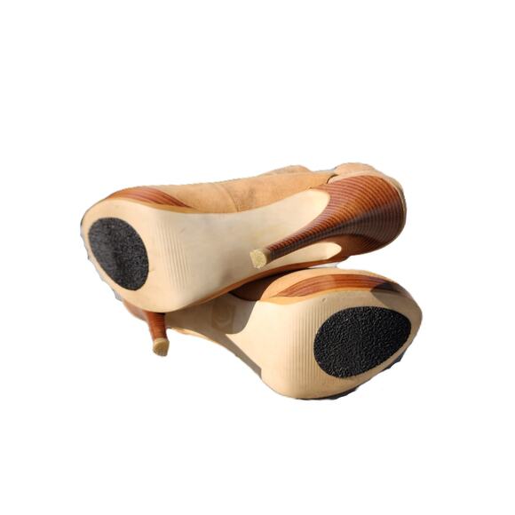 Bakers Debbi Camel Suede Peep Toe Stiletto Heel Sandals 9M - Picture 6 of 8